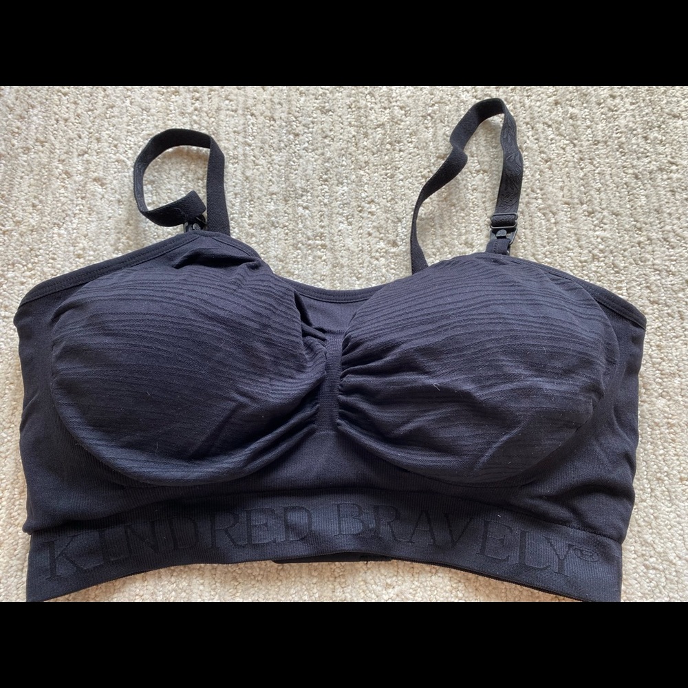 Like New Kindred Braverly Pumping and Nursing Bra